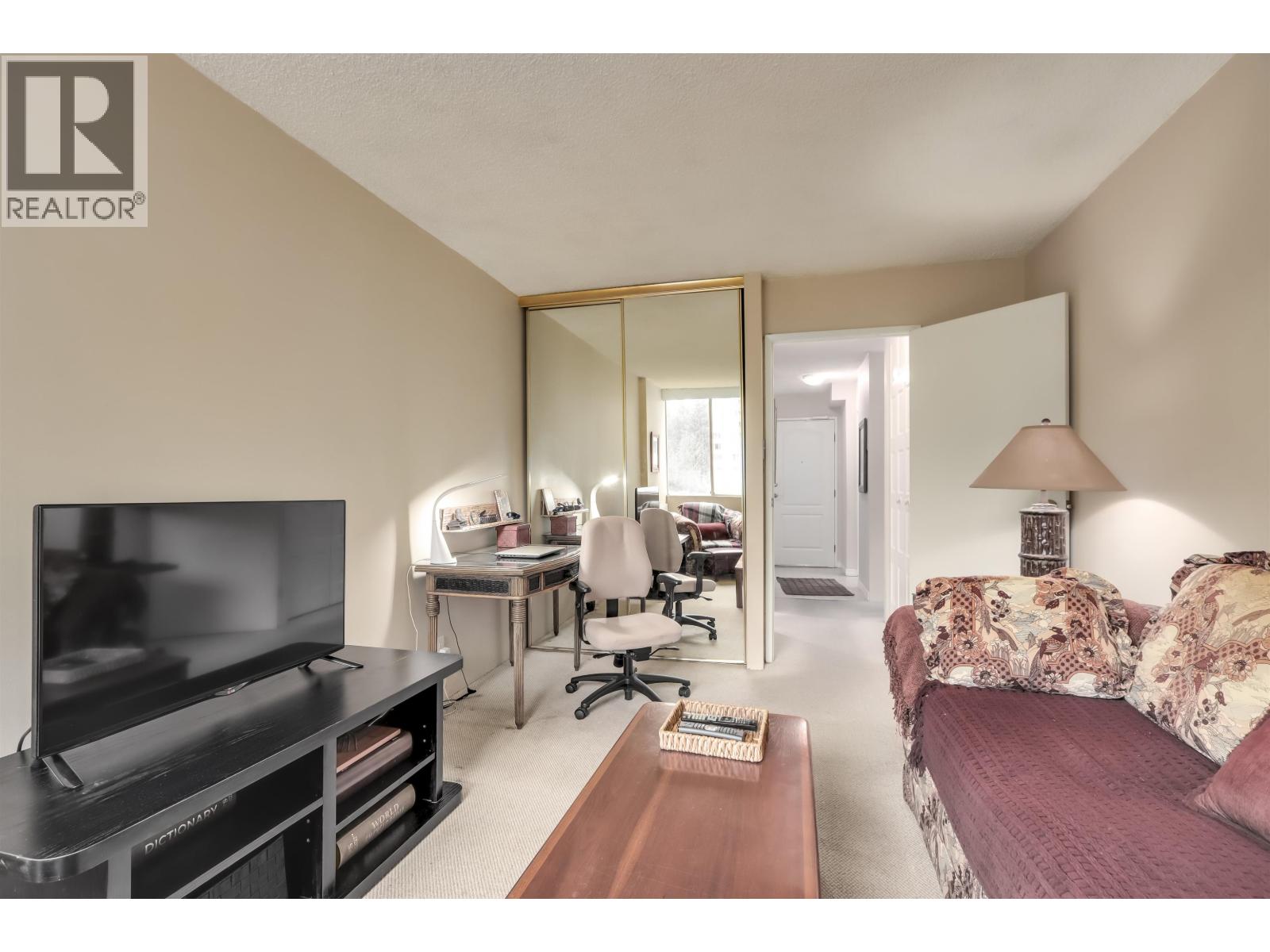 208 2016 Fullerton Avenue, North Vancouver, British Columbia V7P 3E6 - Photo 15 - R3067644