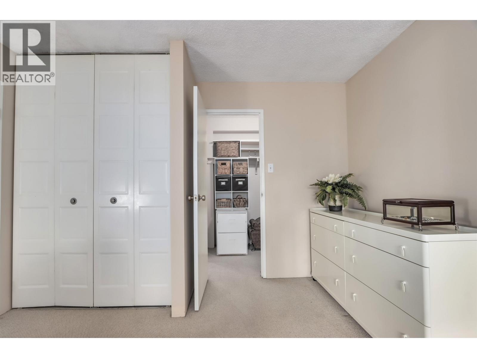 208 2016 Fullerton Avenue, North Vancouver, British Columbia V7P 3E6 - Photo 12 - R3067644