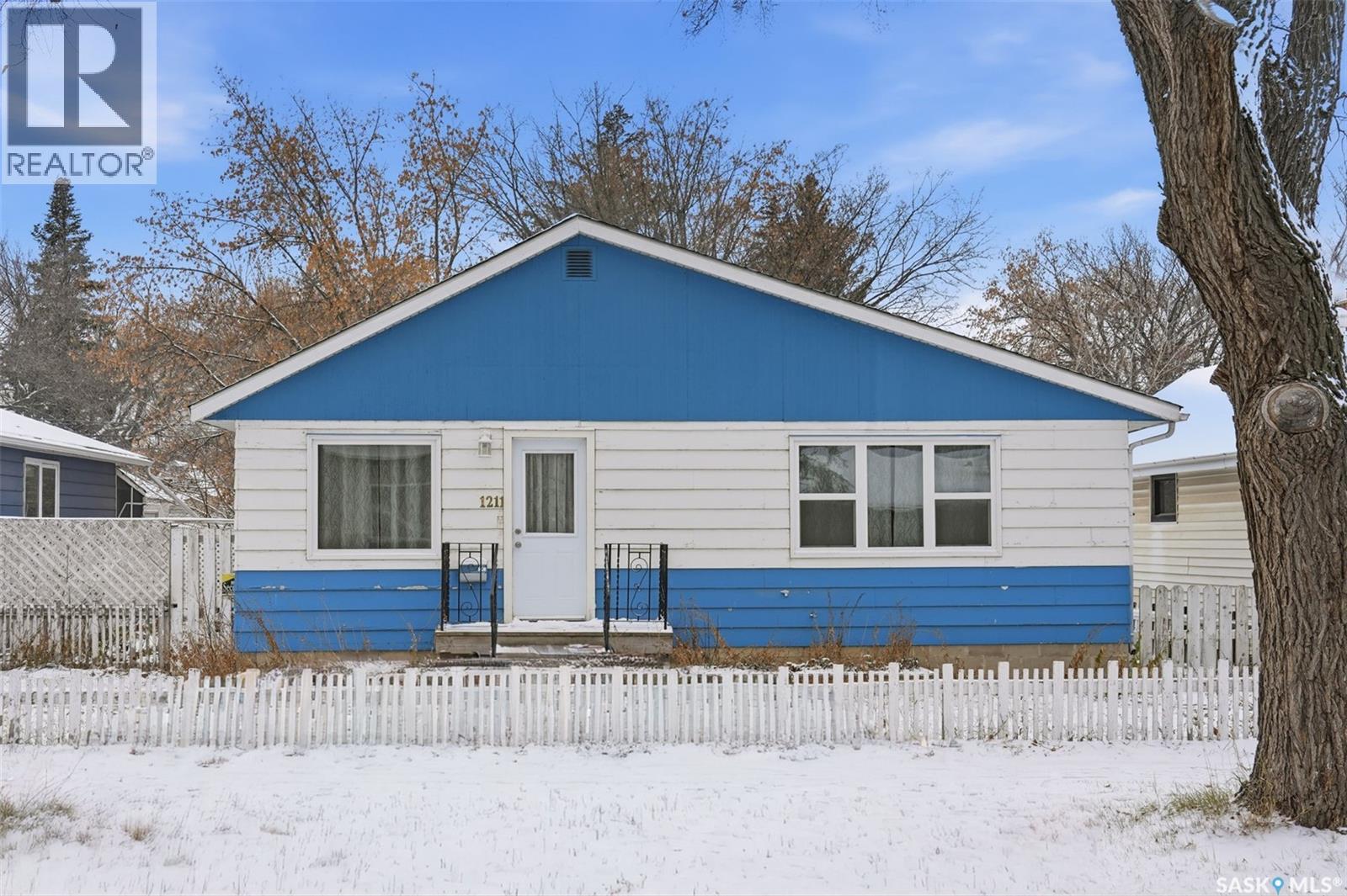 1211 D AVENUE N, saskatoon, Saskatchewan