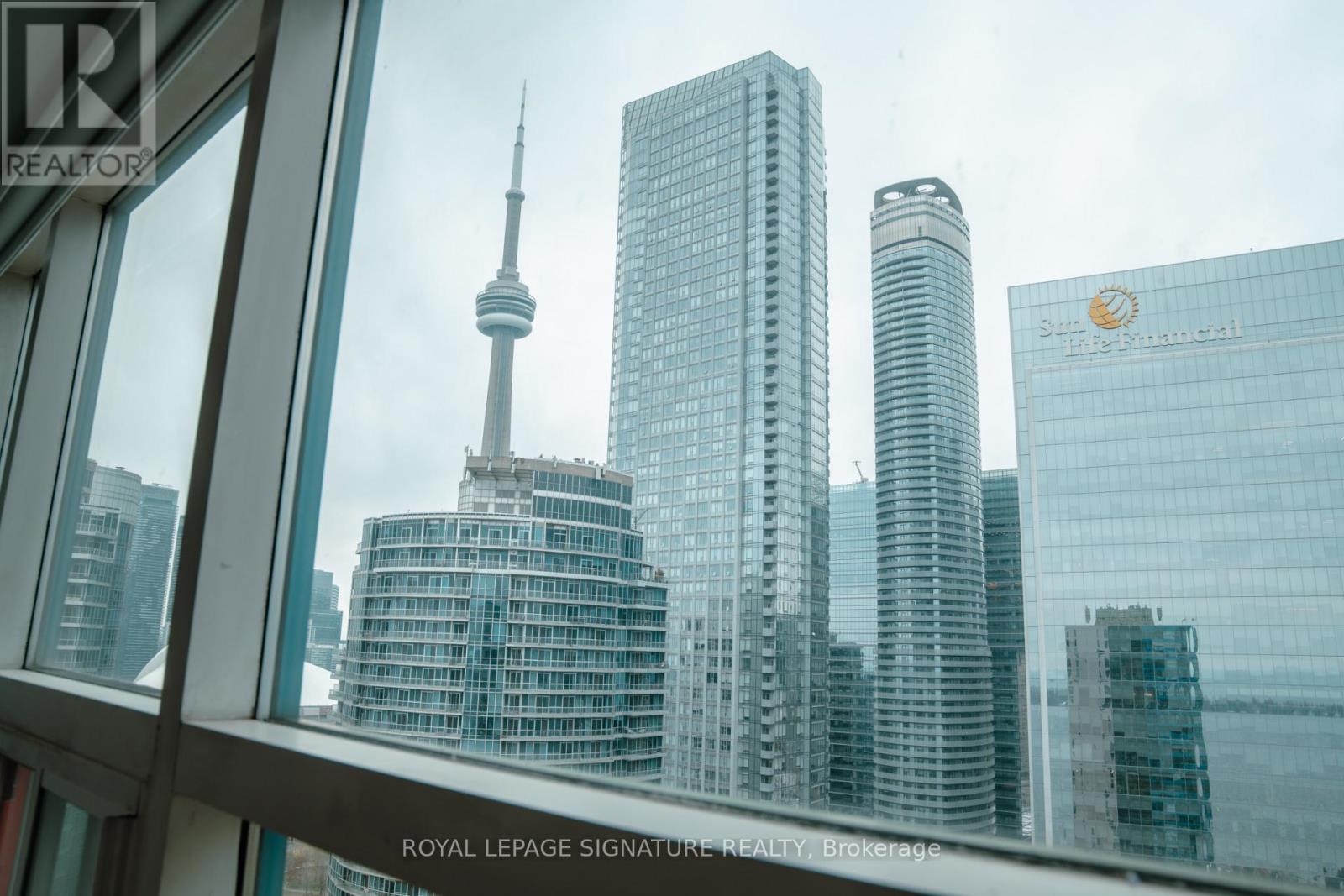 3602 - 77 Harbour Square, Toronto, Ontario  M5J 2S2 - Photo 11 - C12547512