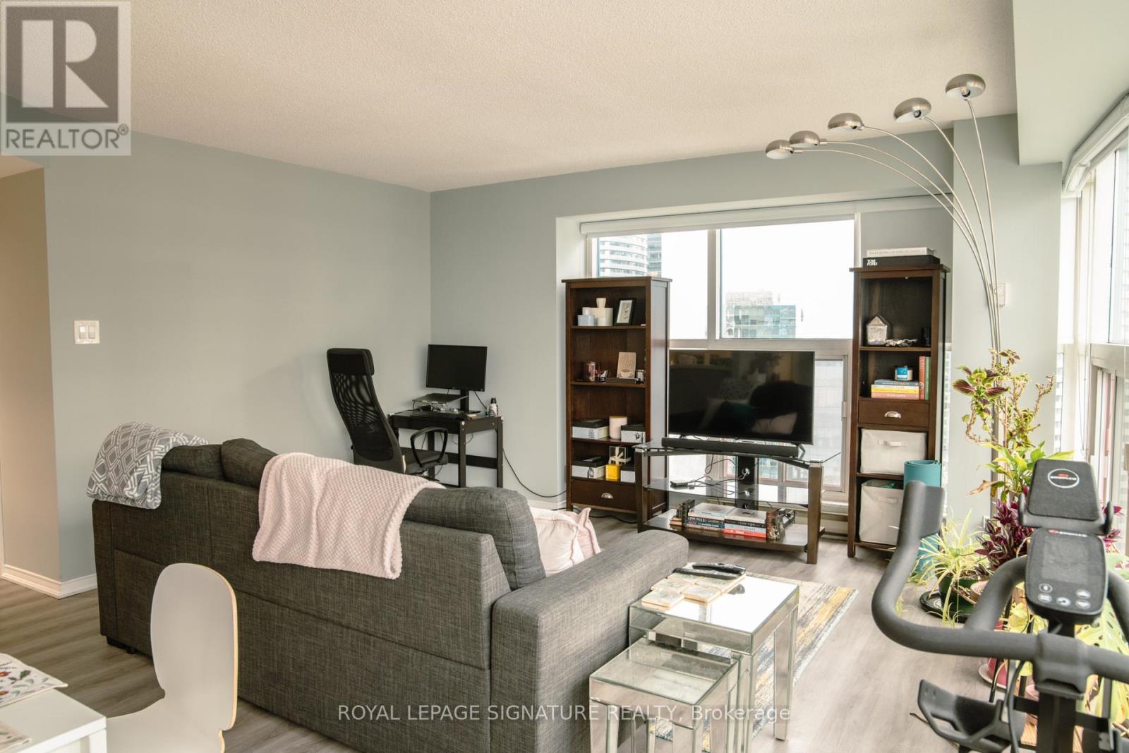 3602 - 77 Harbour Square, Toronto, Ontario  M5J 2S2 - Photo 13 - C12547512