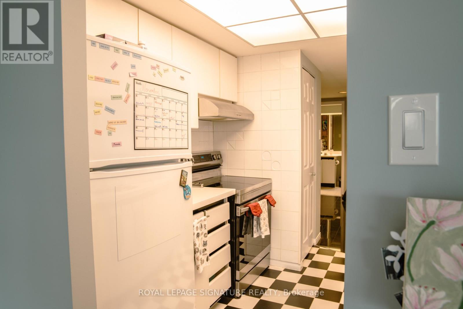 3602 - 77 Harbour Square, Toronto, Ontario  M5J 2S2 - Photo 22 - C12547512