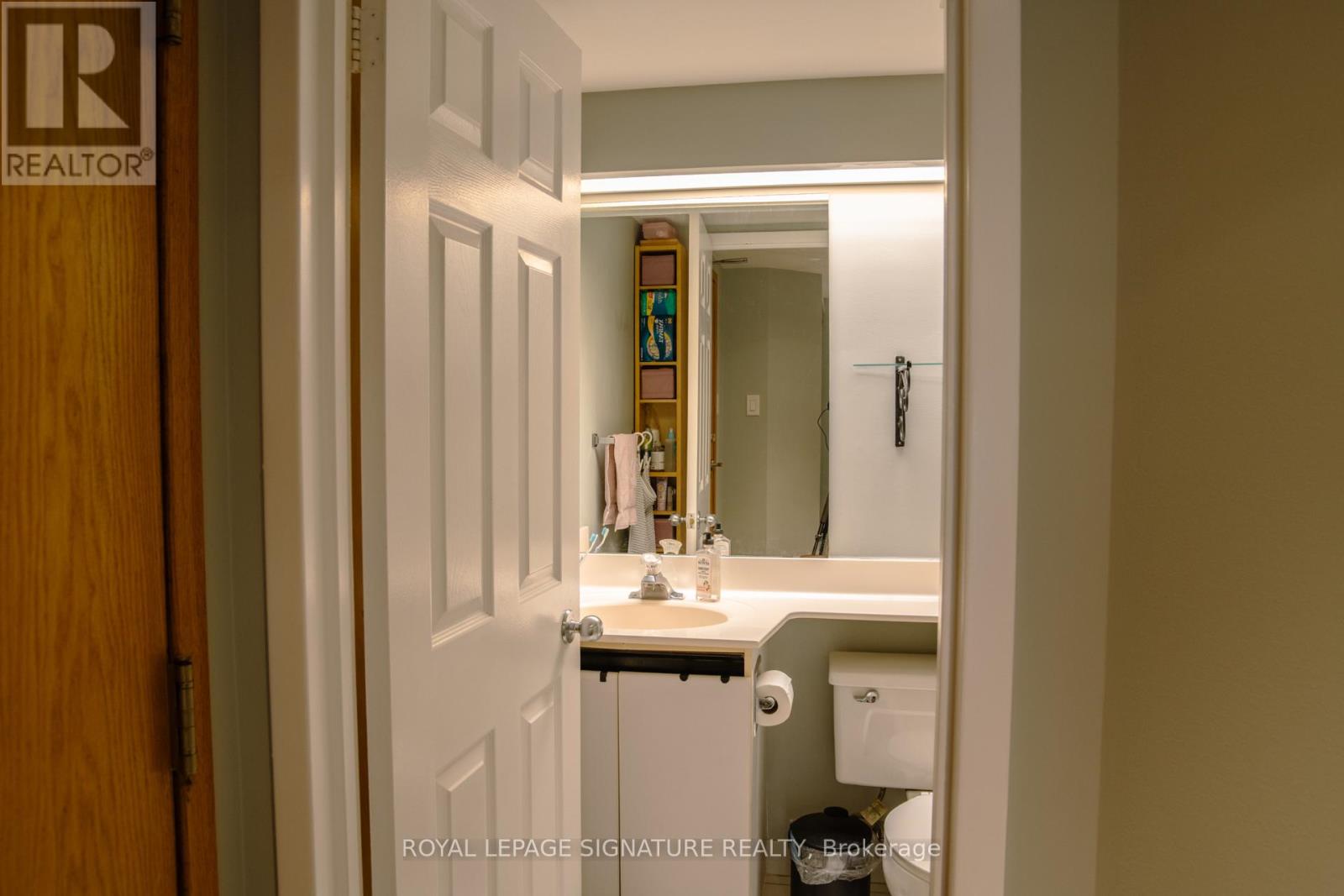 3602 - 77 Harbour Square, Toronto, Ontario  M5J 2S2 - Photo 29 - C12547512