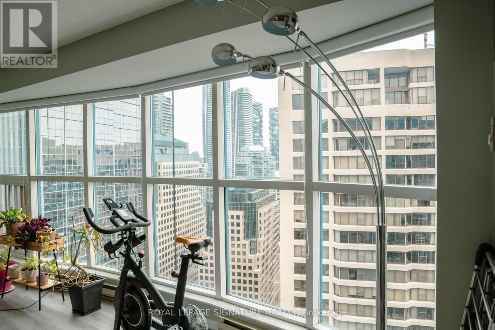 3602 - 77 Harbour Square, Toronto, Ontario  M5J 2S2 - Photo 6 - C12547512