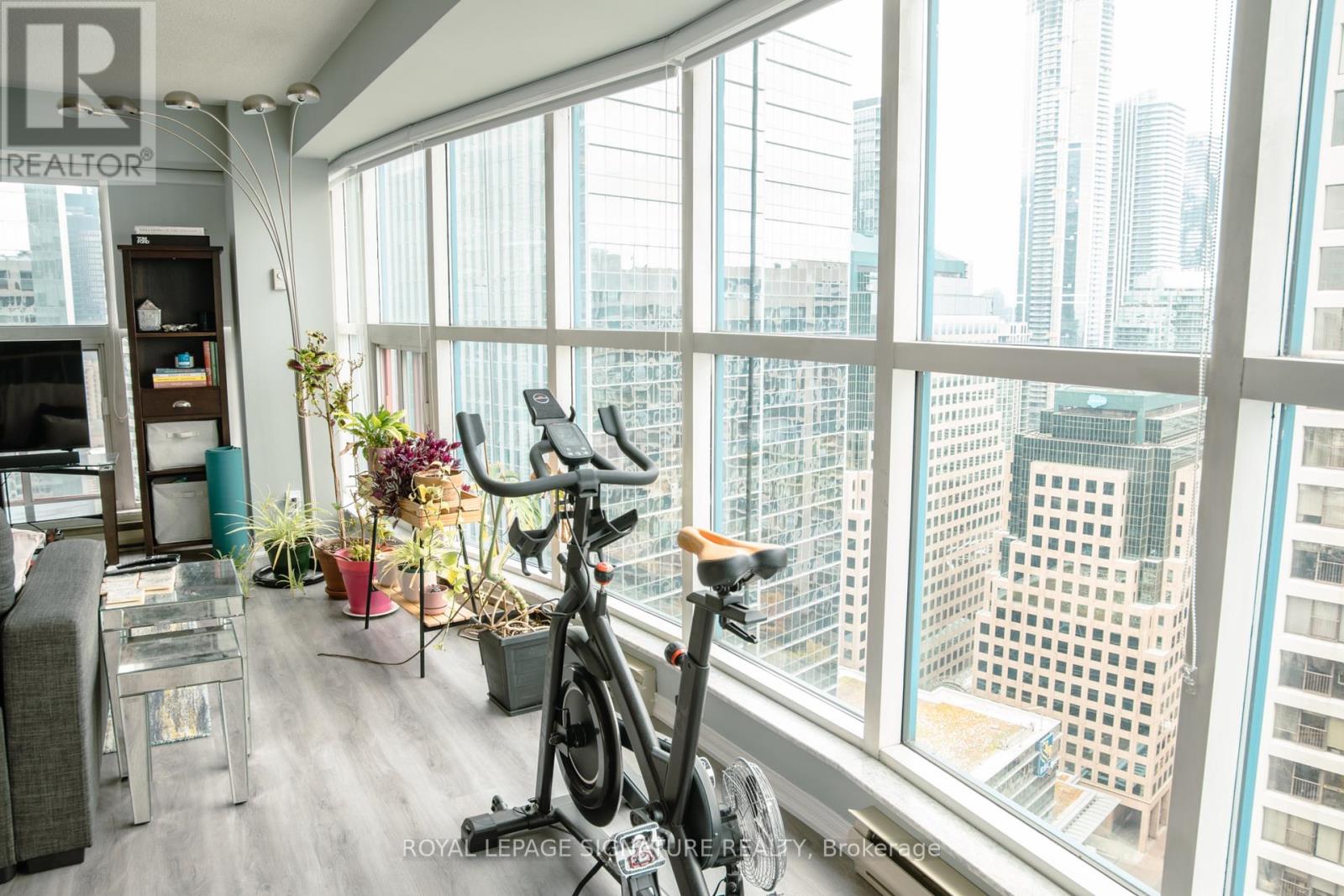 3602 - 77 Harbour Square, Toronto, Ontario  M5J 2S2 - Photo 9 - C12547512