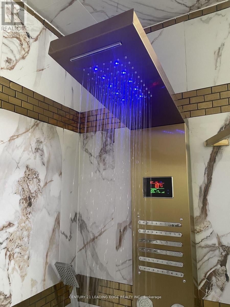 112 Wyndcliff Crescent, Toronto, Ontario  M4A 2K3 - Photo 43 - C12547524