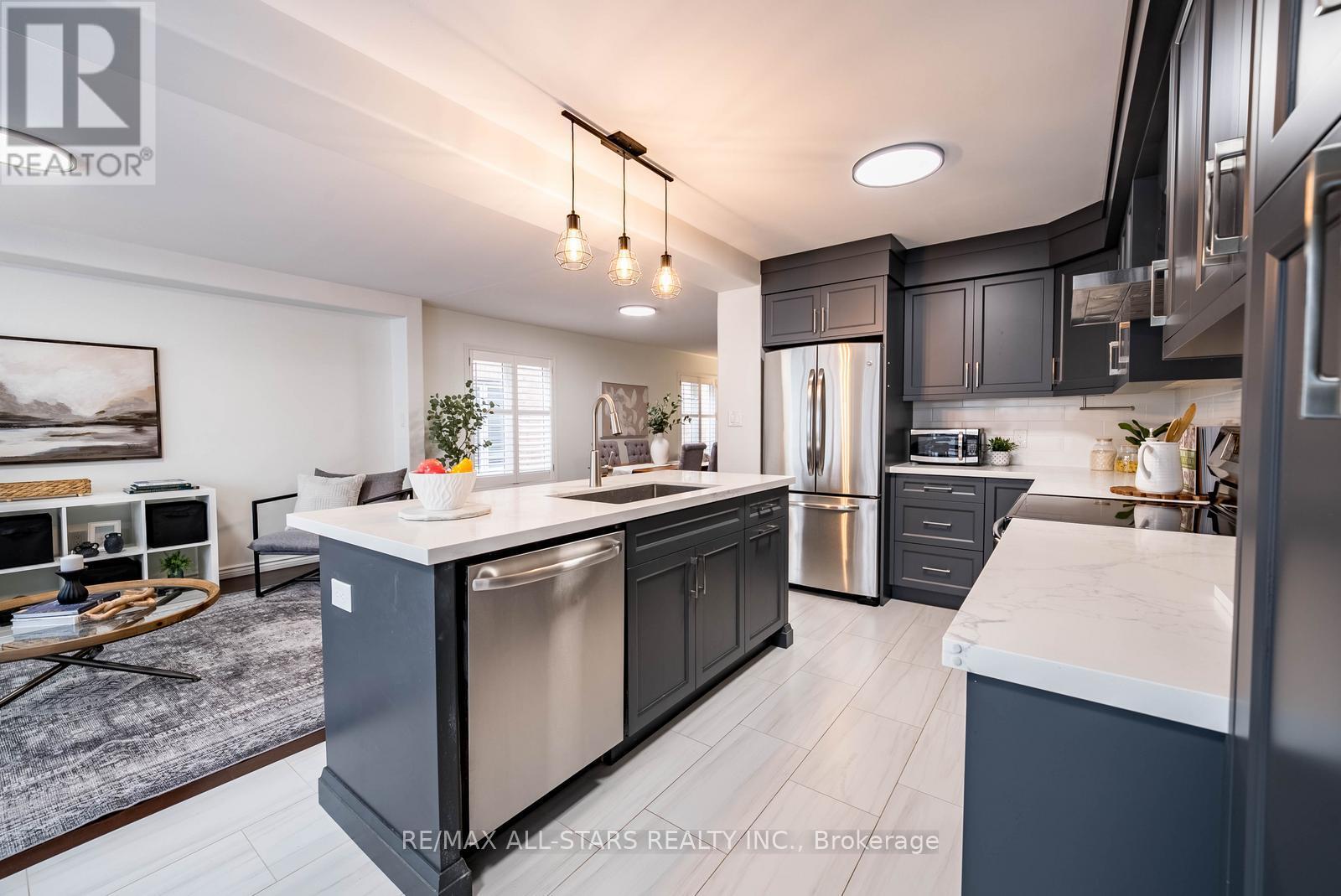 153 Dougherty Crescent, Whitchurch-Stouffville, Ontario L4A 0A7 - Photo 17 - N12547516