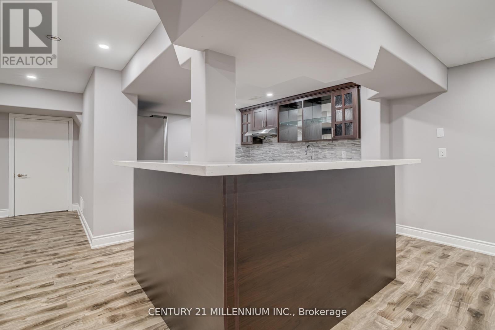 5230 Creditview Road, Mississauga, Ontario  L6W 2B3 - Photo 35 - W12547518