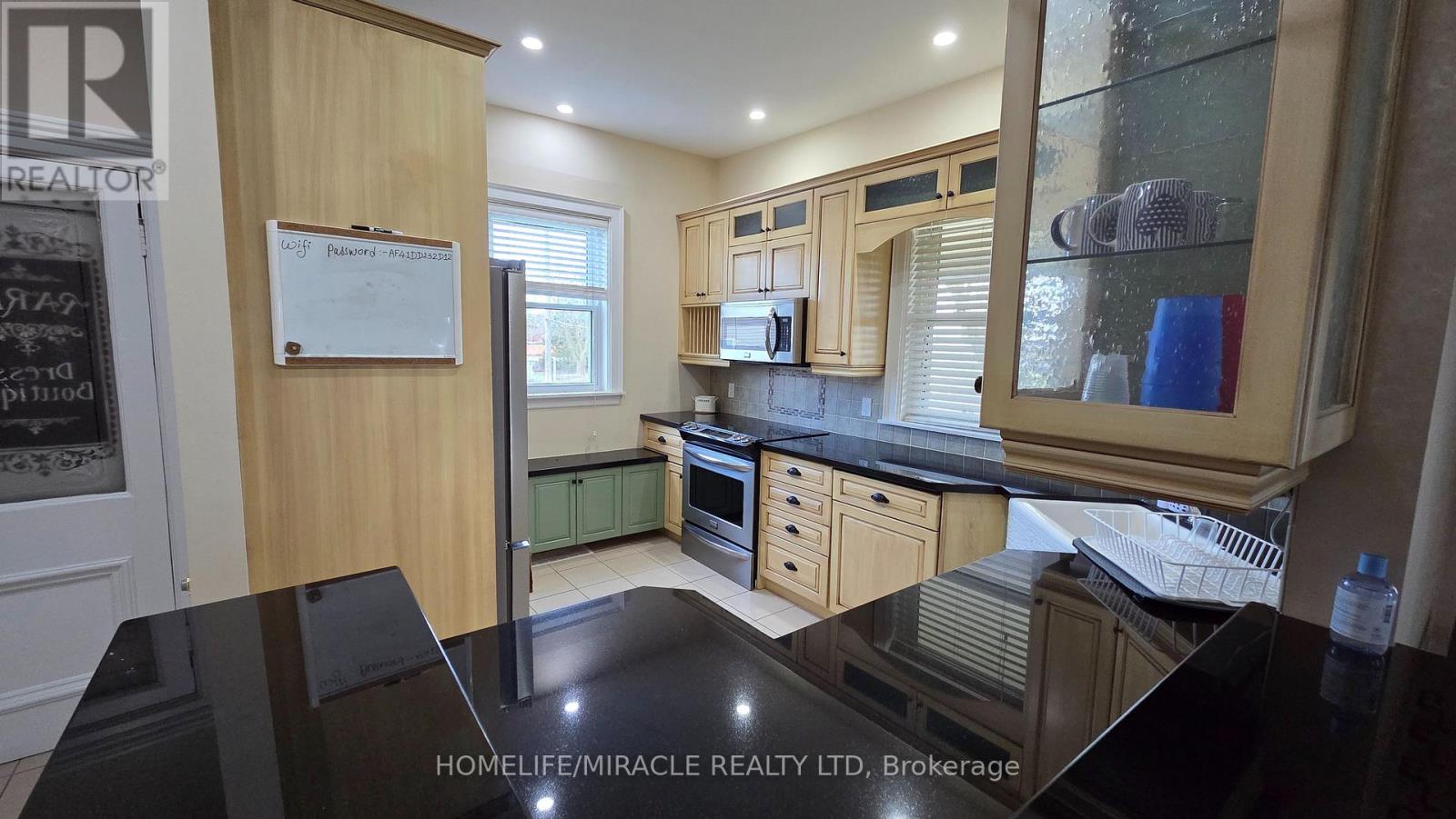 12380 Torbram Road, Caledon, Ontario  L7C 2S6 - Photo 7 - W12547526