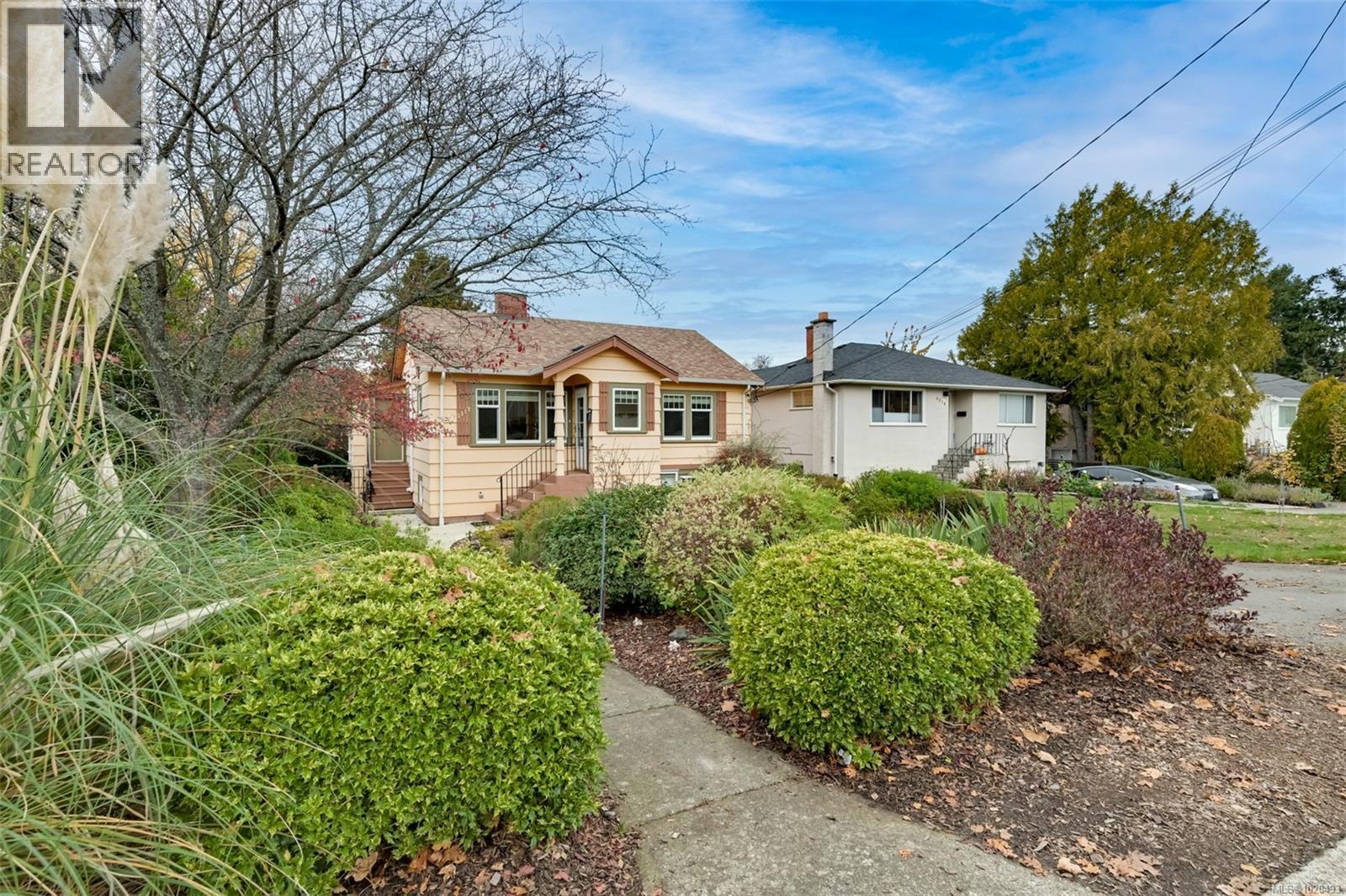 3312 Kingsley St, Saanich, British Columbia