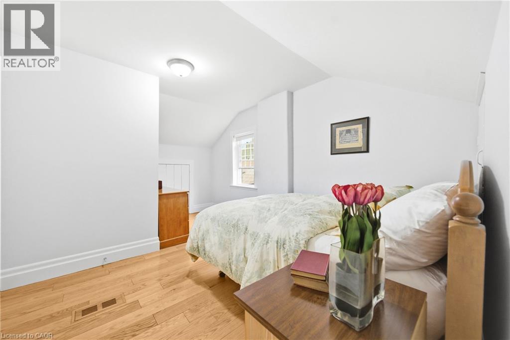 243 Hatt Street, Dundas, Ontario  L9H 2H1 - Photo 29 - 40785733