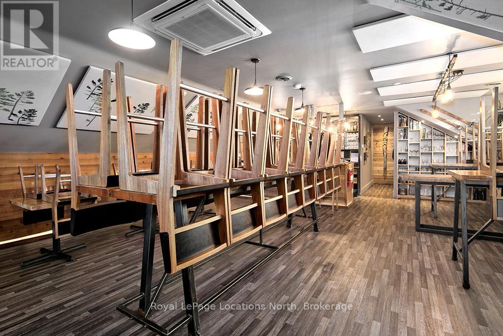 8 Bruce Street S, Blue Mountains, Ontario  N0H 2P0 - Photo 34 - X12547576