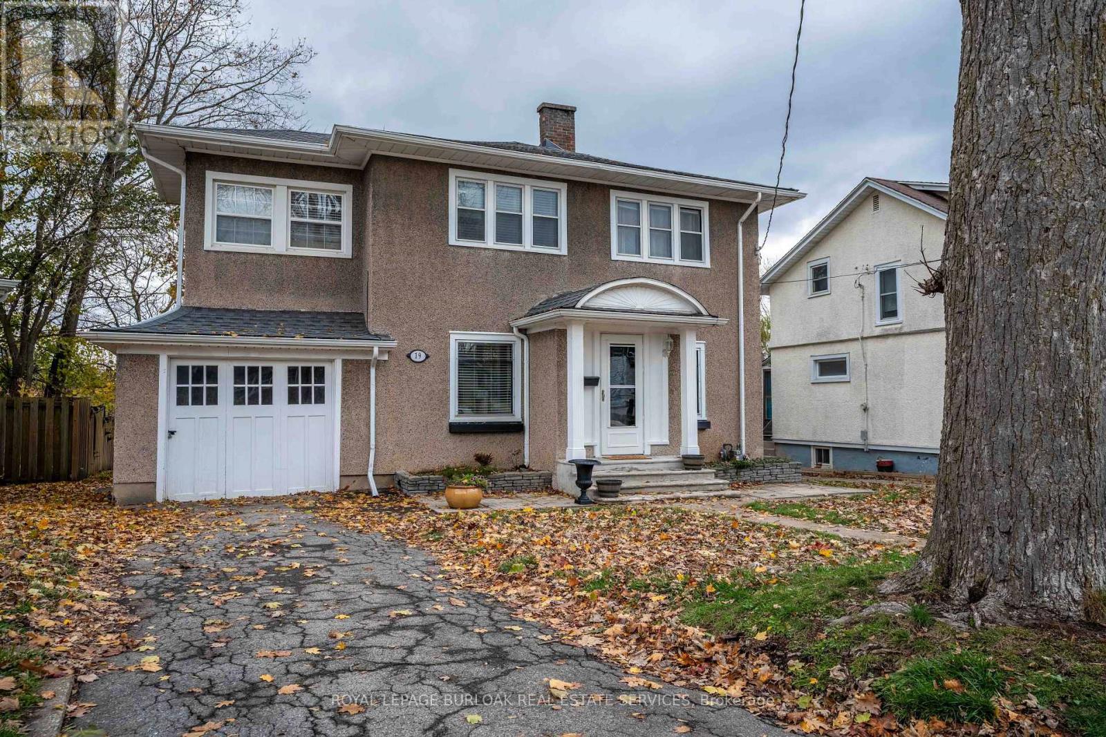 19 Margery Road, Welland, Ontario  L3B 2P5 - Photo 3 - X12547500