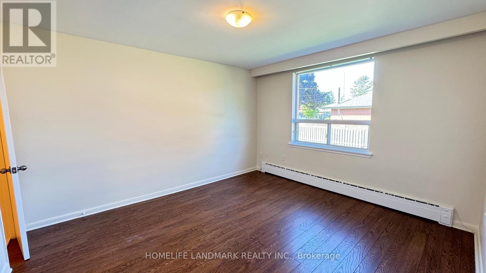 242 Wilmington Avenue, Toronto, Ontario  M3H 5K3 - Photo 10 - C12544886