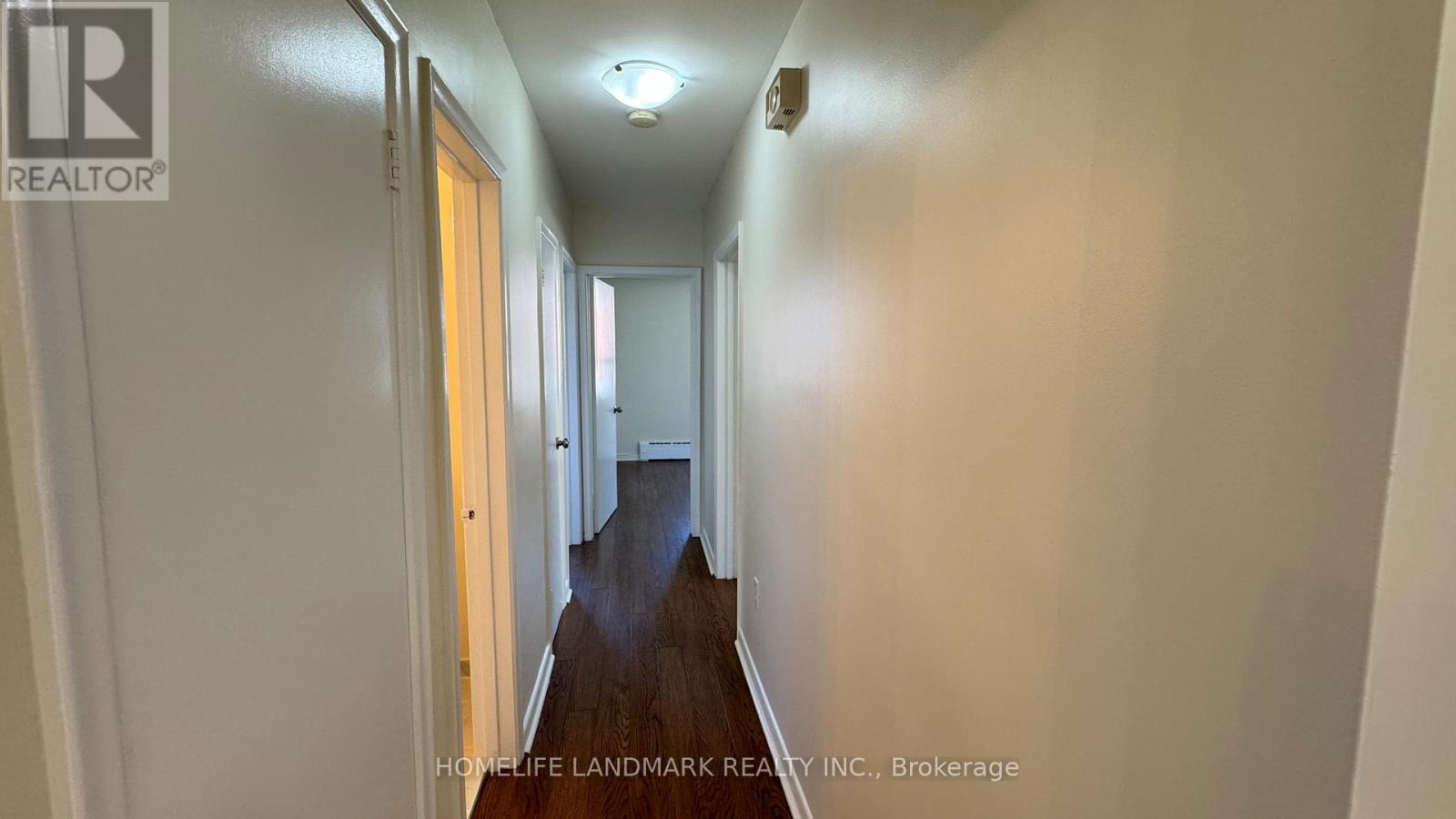 242 Wilmington Avenue, Toronto, Ontario  M3H 5K3 - Photo 6 - C12544886