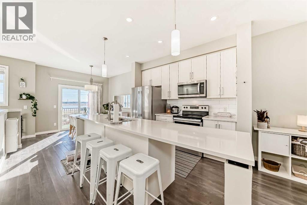 84 Copperstone Villas Se, Calgary, Alberta  T2Z 5E3 - Photo 9 - A2266206