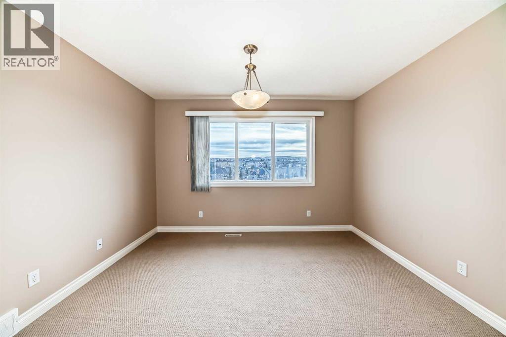 60 Hidden Creek Road Nw, Calgary, Alberta  T3A 6E7 - Photo 27 - A2269268