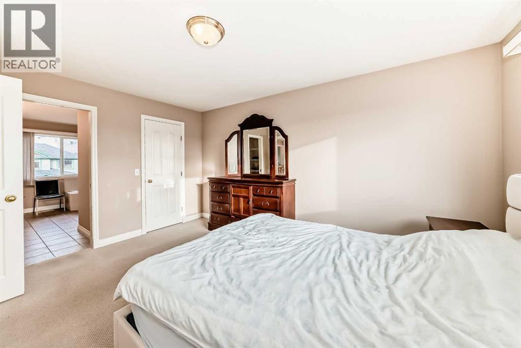 60 Hidden Creek Road Nw, Calgary, Alberta  T3A 6E7 - Photo 21 - A2269268