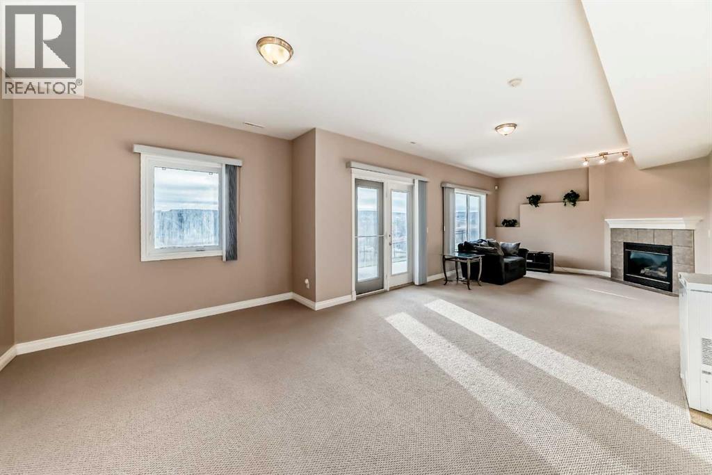 60 Hidden Creek Road Nw, Calgary, Alberta  T3A 6E7 - Photo 30 - A2269268