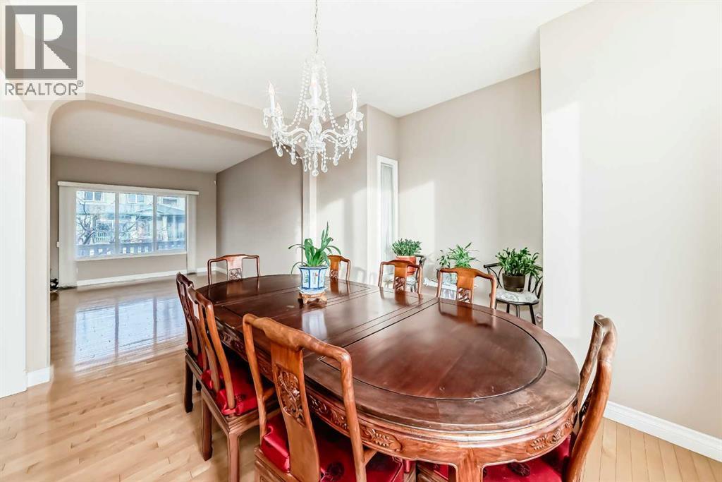 60 Hidden Creek Road Nw, Calgary, Alberta  T3A 6E7 - Photo 15 - A2269268