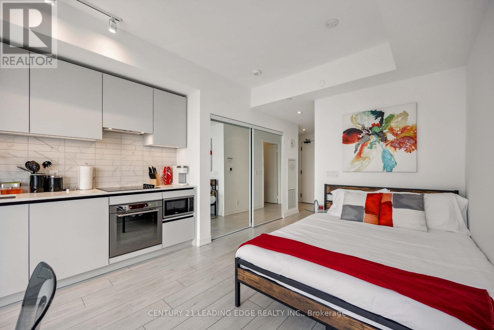 4603 - 55 Mercer Street, Toronto, Ontario  M5V 3W2 - Photo 6 - C12542266