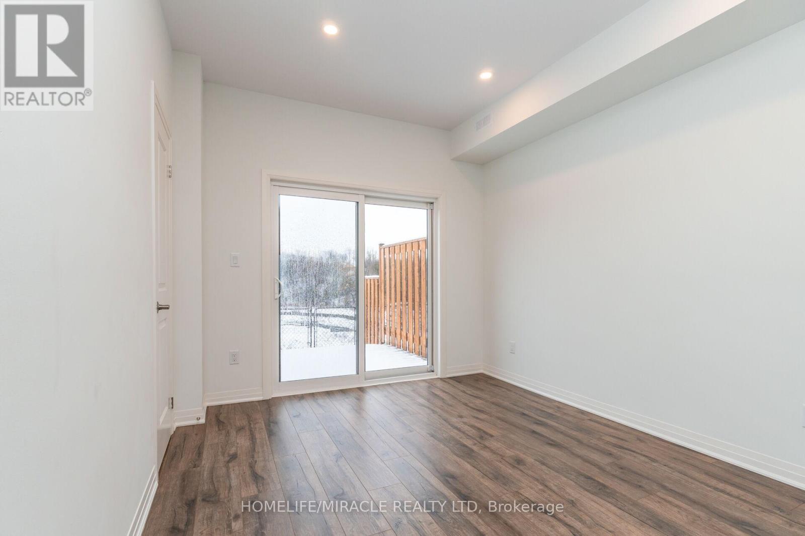 1724 Pleasure Valley Path, Oshawa, Ontario  L1G 0E3 - Photo 11 - E12547534