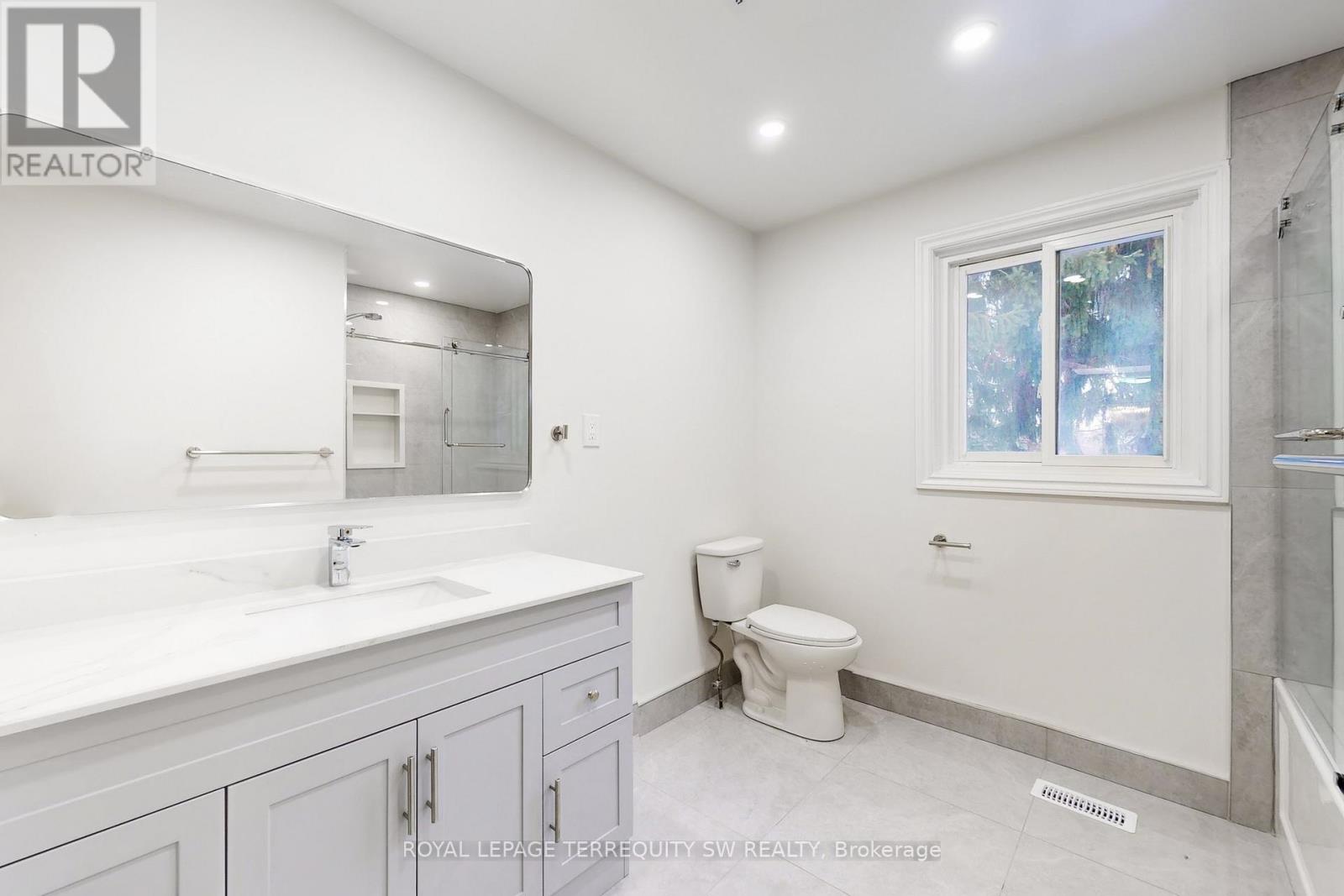 327a Beechgrove Drive, Toronto, Ontario  M1E 4A2 - Photo 23 - E12547544