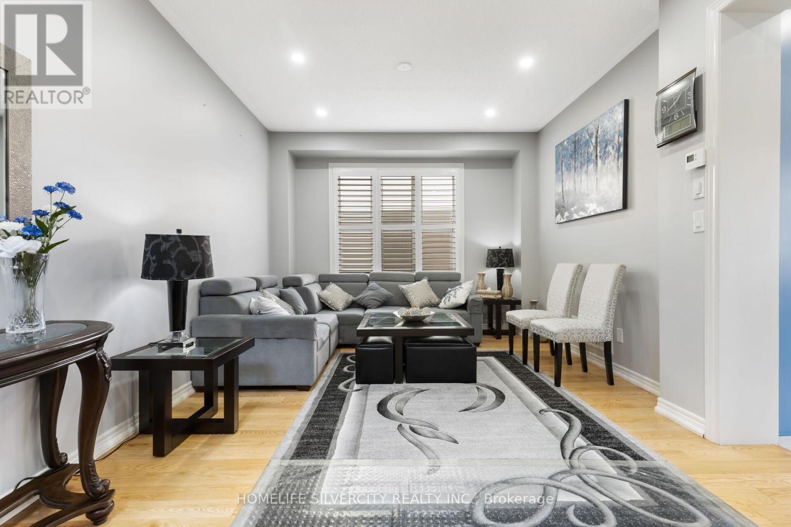 411 Windfields Farm Drive E, Oshawa, Ontario  L1L 0M1 - Photo 9 - E12547548