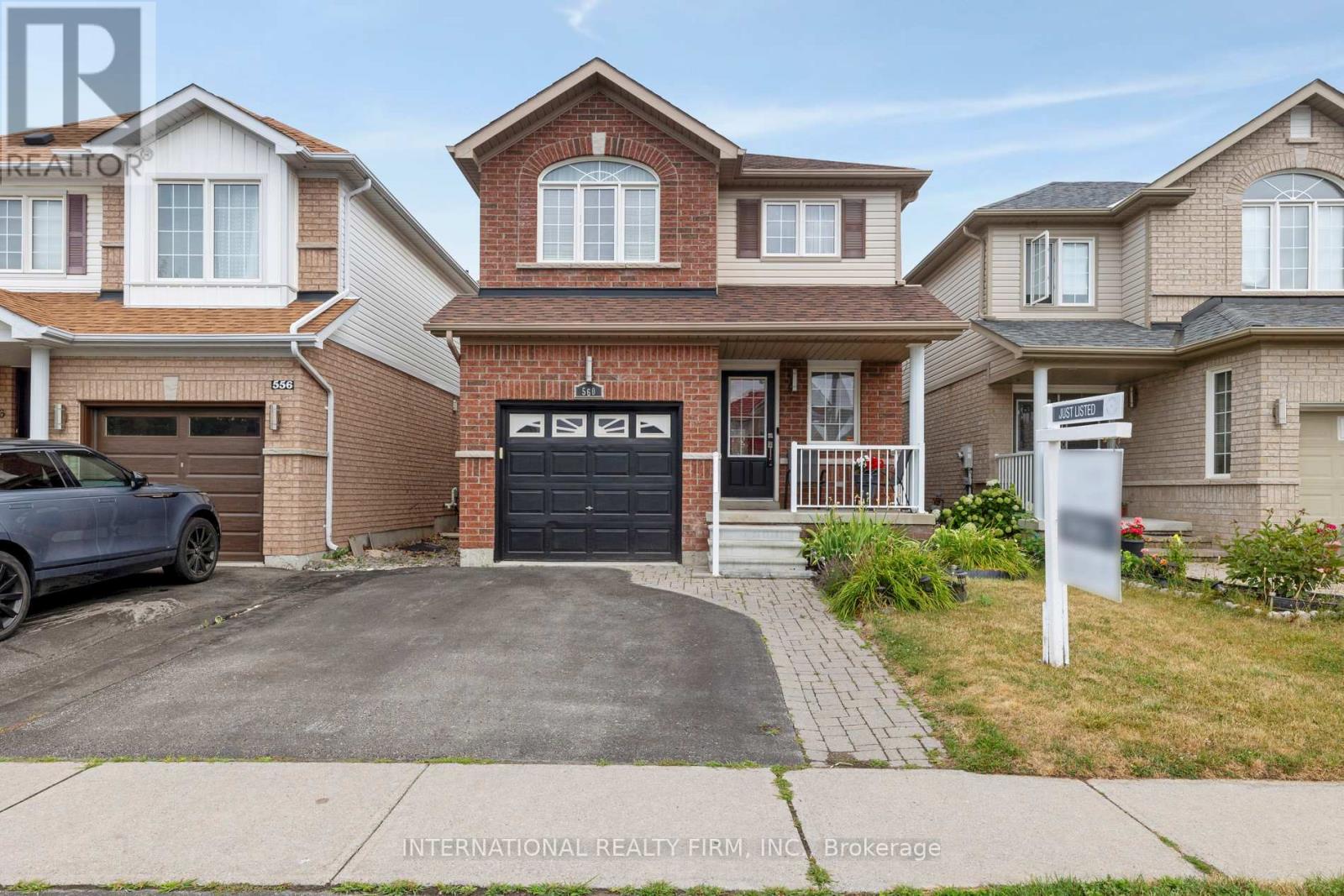 560 Falconridge Drive, Oshawa, Ontario  L1K 0C1 - Photo 2 - E12547596