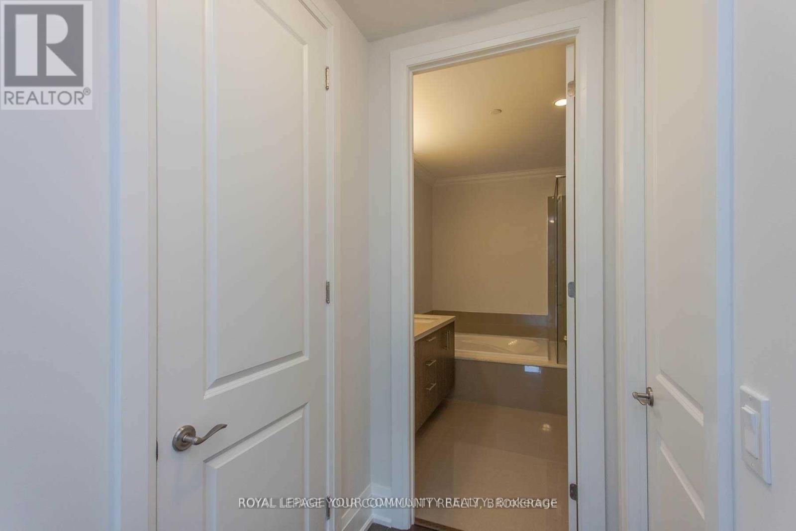 321 - 9909 Pine Valley Drive, Vaughan, Ontario L4H 0X6 - Photo 19 - N12547542