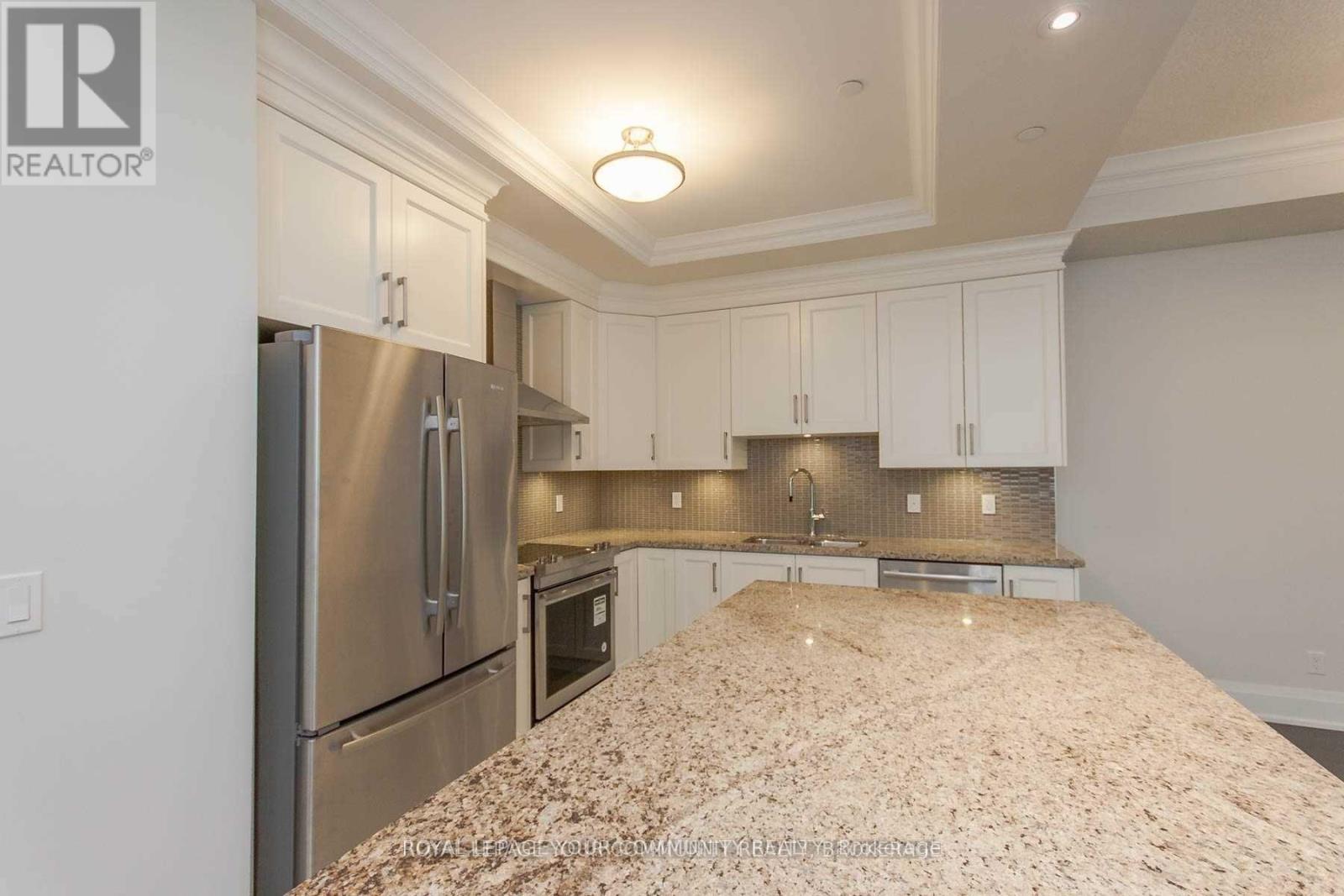 321 - 9909 Pine Valley Drive, Vaughan, Ontario L4H 0X6 - Photo 8 - N12547542