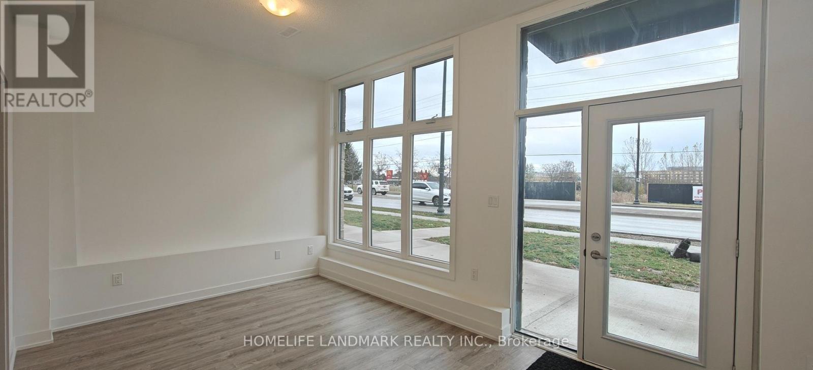 5494 Main Street, Whitchurch-Stouffville, Ontario  L4A 4W8 - Photo 2 - N12547562