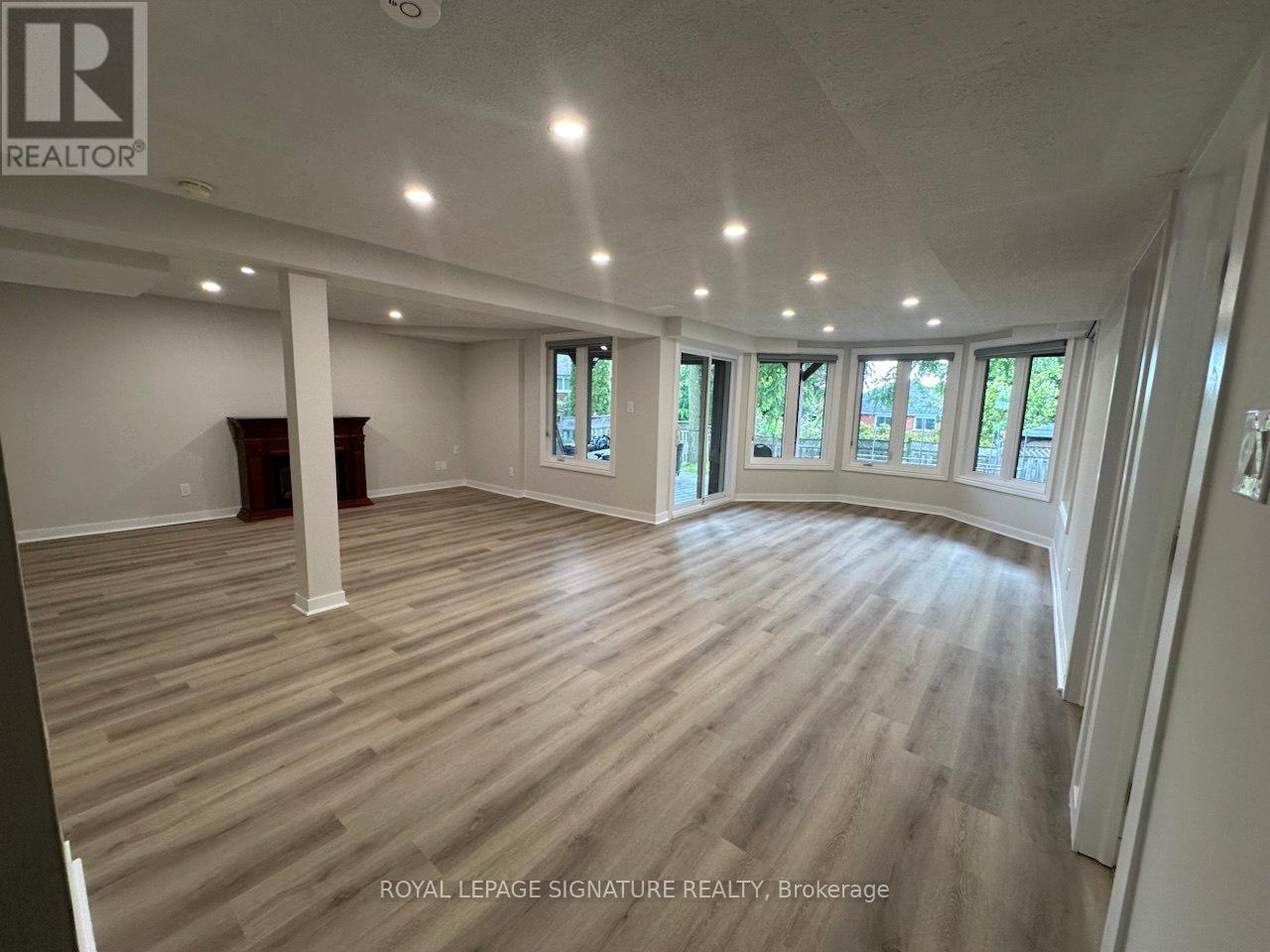 Basement - 160 Bristol Road, Newmarket, Ontario  L3Y 7W9 - Photo 2 - N12547564