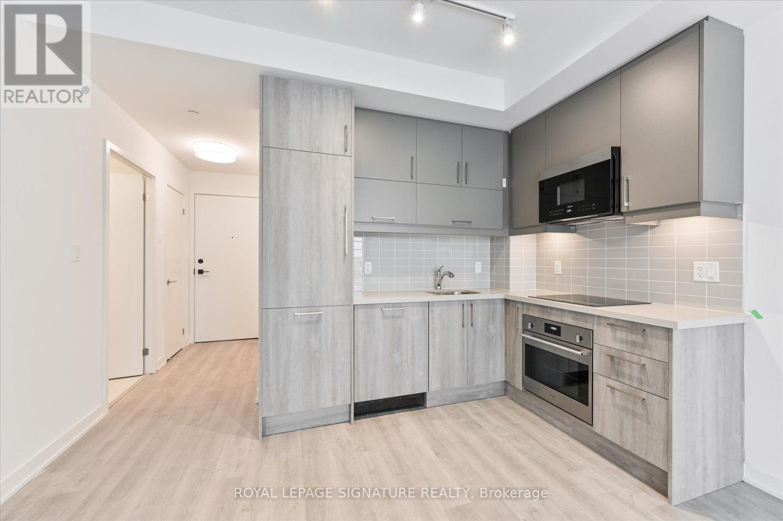 C315 - 38 Simcoe Promenade, Markham, Ontario  L6G 1B3 - Photo 10 - N12547584