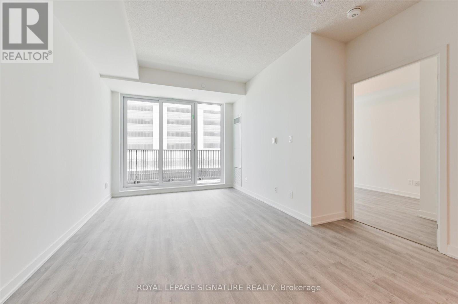 C315 - 38 Simcoe Promenade, Markham, Ontario  L6G 1B3 - Photo 8 - N12547584