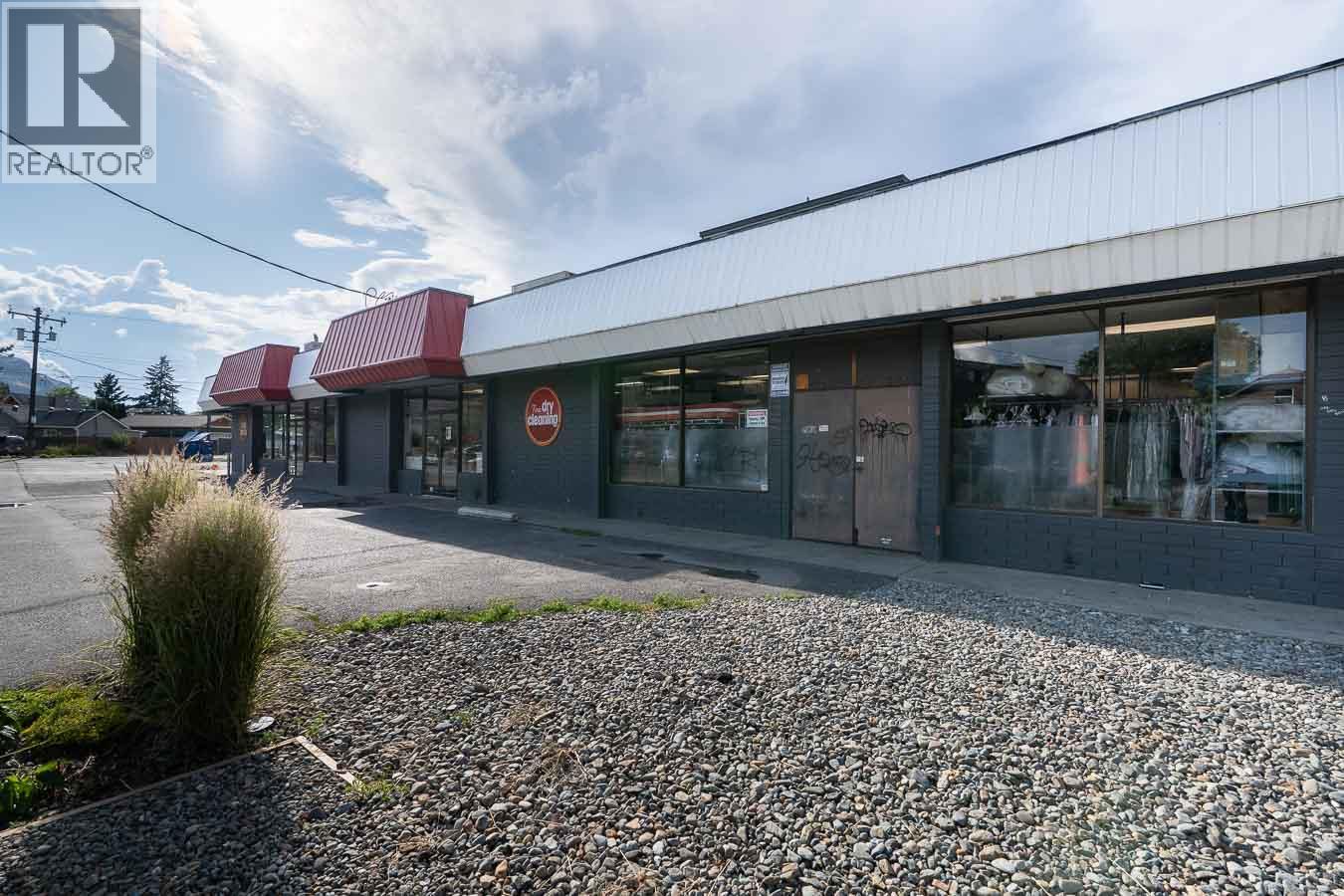 303 Tranquille Road, Kamloops, British Columbia  V2B 3G4 - Photo 7 - 10369372