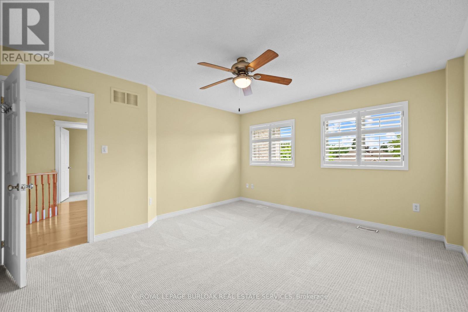 2531 Hogan Court, Burlington, Ontario L7M 4T5 - Photo 27 - W12547532