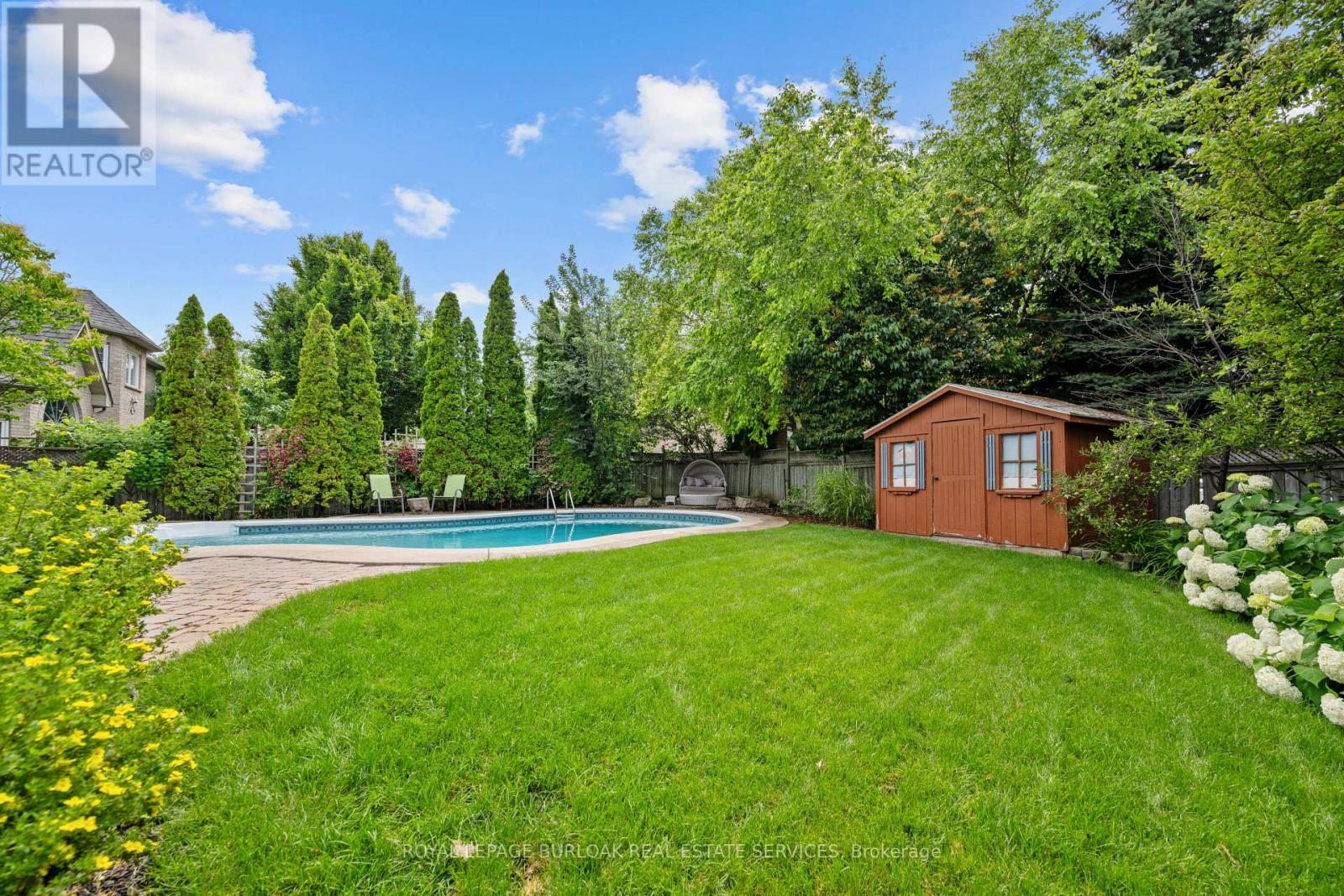 2531 Hogan Court, Burlington, Ontario L7M 4T5 - Photo 40 - W12547532