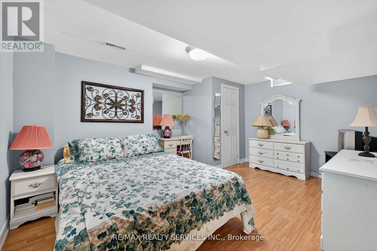 124 Royal Valley Drive, Caledon, Ontario L7C 1A5 - Photo 41 - W12547590