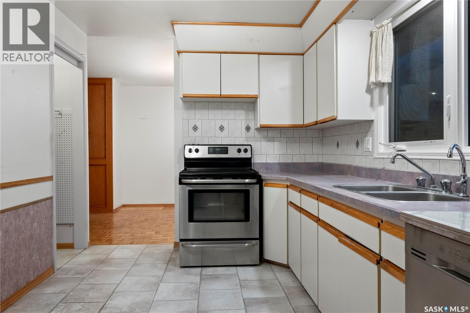 7 Hyde Avenue, Regina, Saskatchewan  S4R 3X8 - Photo 10 - SK023888