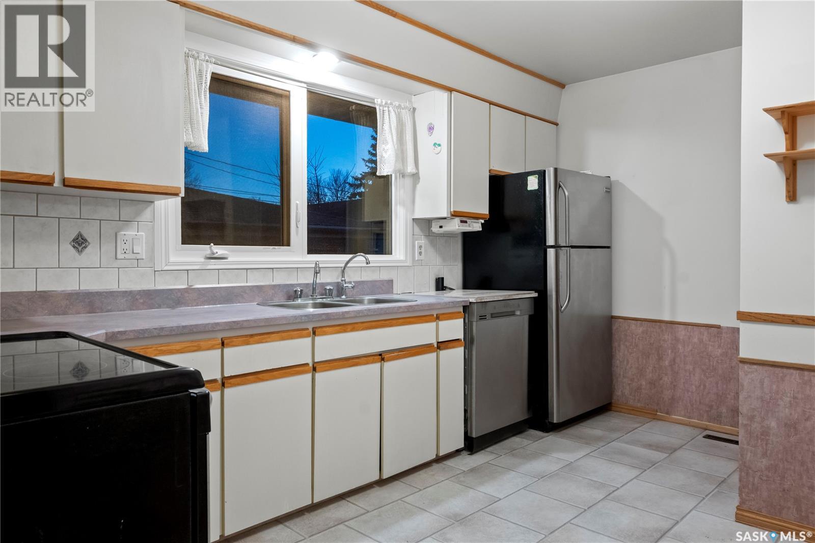 7 Hyde Avenue, Regina, Saskatchewan  S4R 3X8 - Photo 11 - SK023888