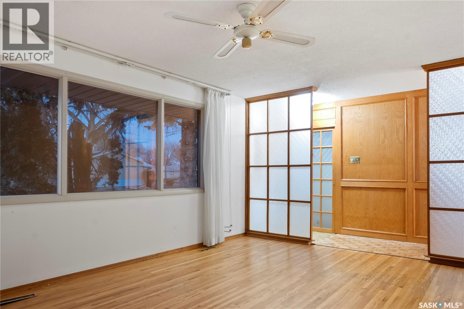 7 Hyde Avenue, Regina, Saskatchewan  S4R 3X8 - Photo 6 - SK023888