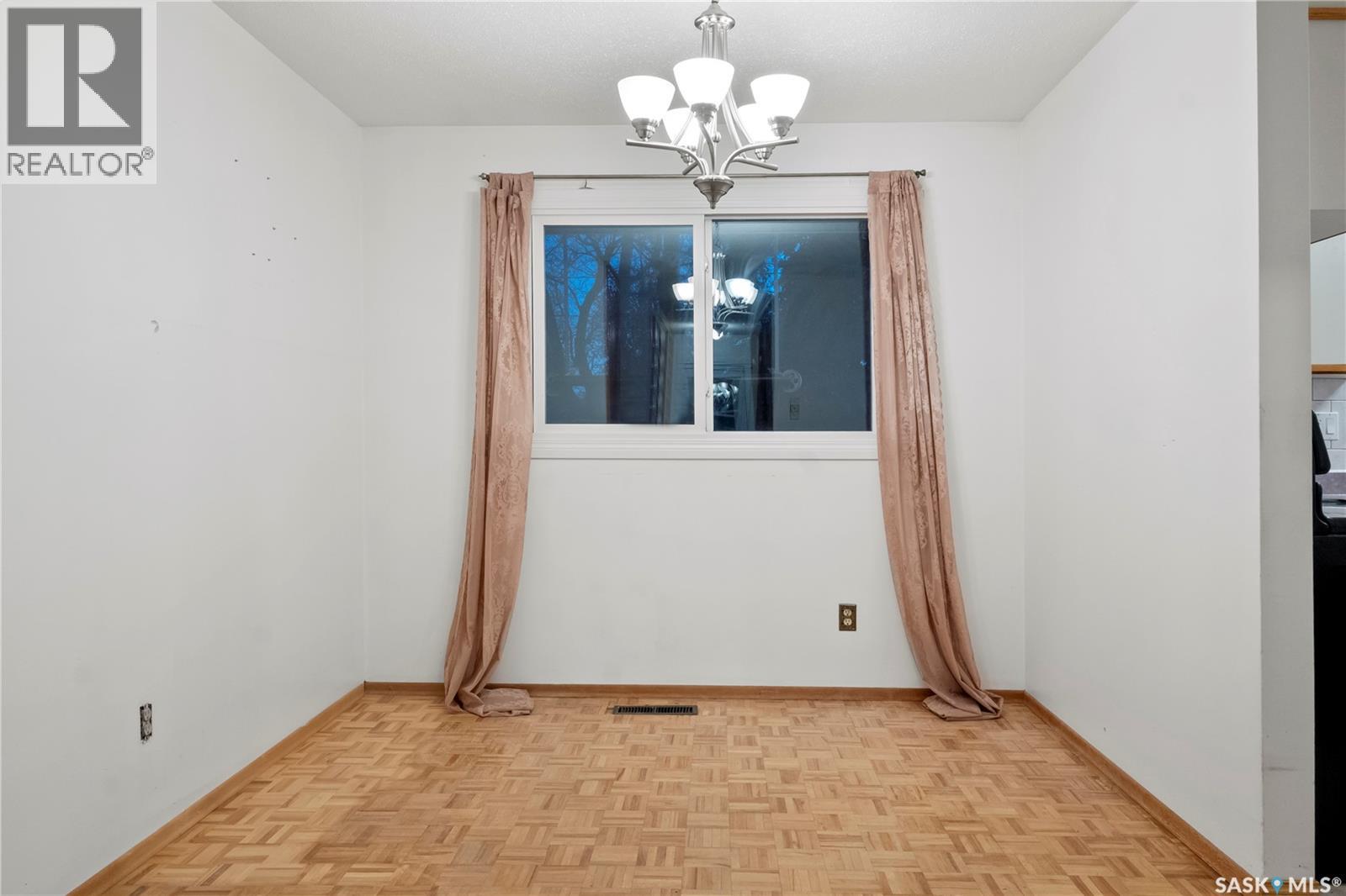 7 Hyde Avenue, Regina, Saskatchewan  S4R 3X8 - Photo 9 - SK023888