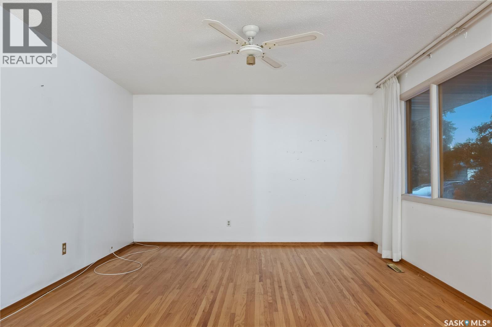 7 Hyde Avenue, Regina, Saskatchewan  S4R 3X8 - Photo 7 - SK023888