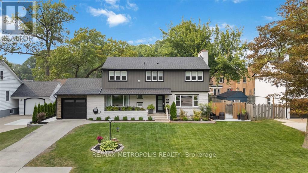 552 CATHCART BOULEVARD, Sarnia, Ontario