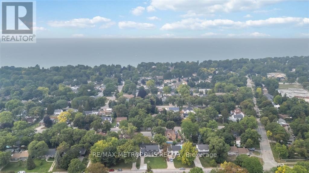 552 Cathcart Boulevard, Sarnia, Ontario  N7V 2N2 - Photo 42 - X12547560