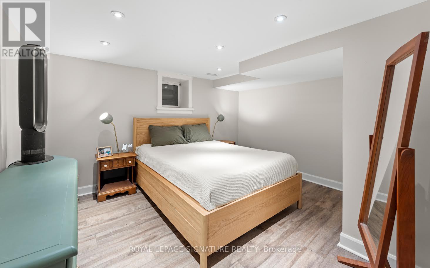 58 Hohner Avenue, Kitchener, Ontario  N2H 2V4 - Photo 28 - X12543136