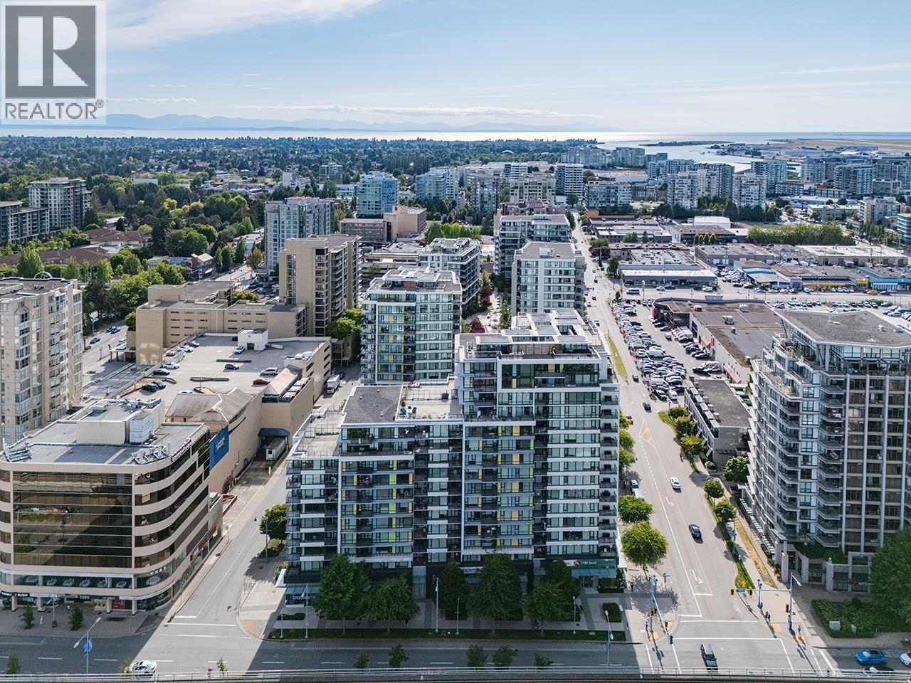 1312 7988 ACKROYD ROAD, Richmond, British Columbia