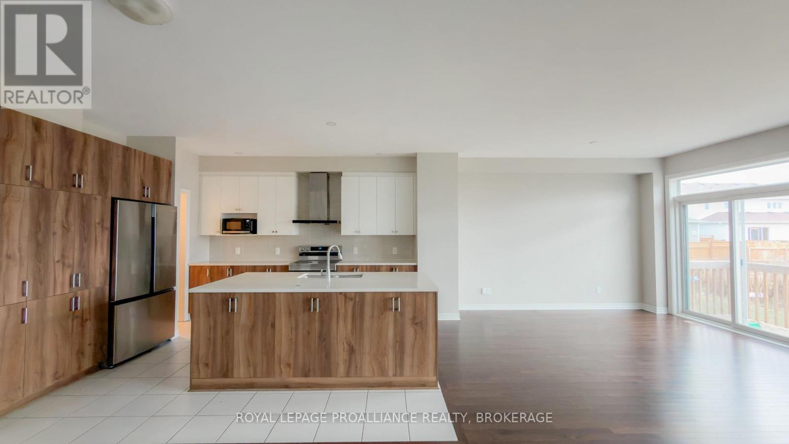 1388 Monarch Drive, Kingston, Ontario  K7P 0S1 - Photo 12 - X12544454