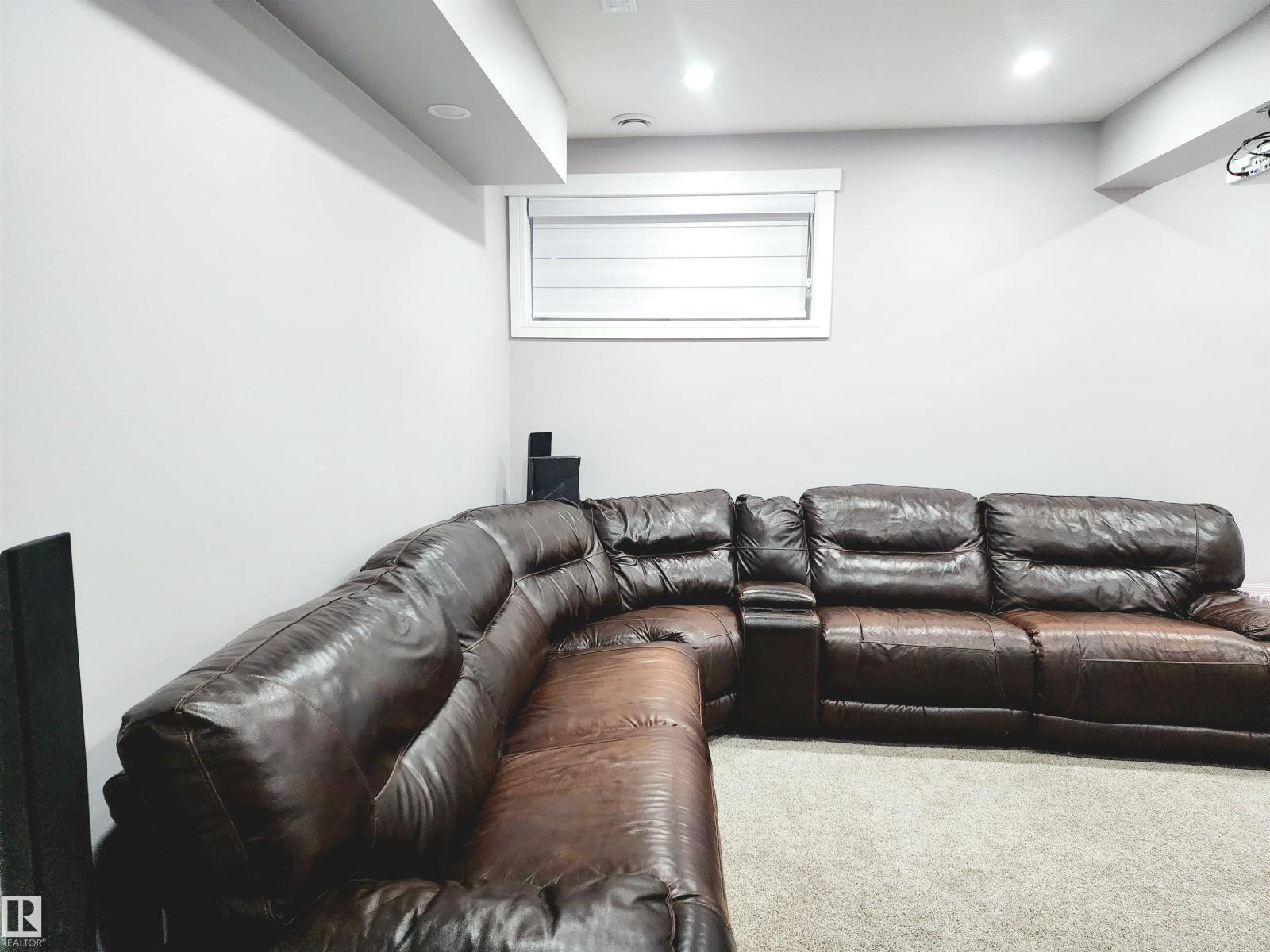 1357 Watt Dr Sw, Edmonton, Alberta  T6X 2A6 - Photo 38 - E4465691